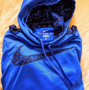 Nike therma-fit hoodie